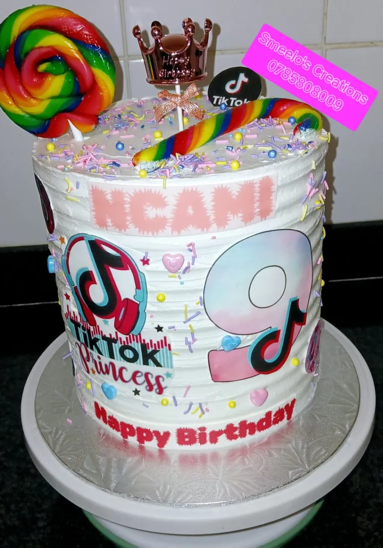 Trending Theme Cakes